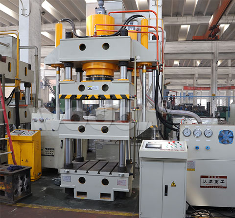 500噸四梁四柱(zhu)液壓機