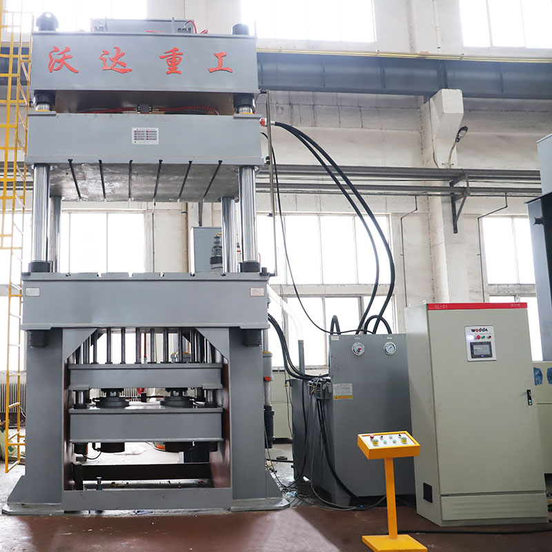 500噸雙缸四柱(zhu)拉伸液壓機(jī)