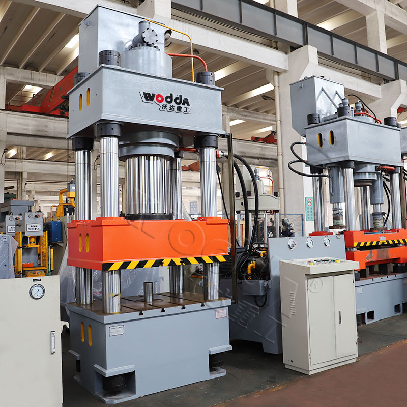 500噸(dūn)四柱液壓機(jī)