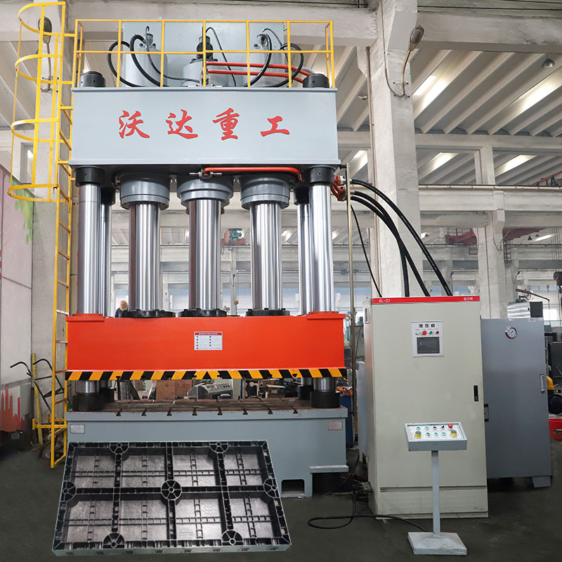 1000噸複合材(cái)料塑料建築(zhu)模闆液壓機(ji)