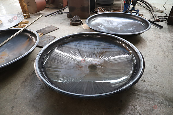 封頭拉伸液壓機_3000噸四柱液壓機_液壓機廠家 封頭拉伸液壓機_3000噸四柱液壓機_液壓機廠家