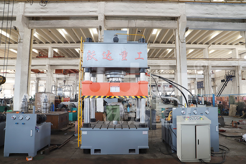 如何選擇油壓機廠家? 如何選擇油壓機廠家?