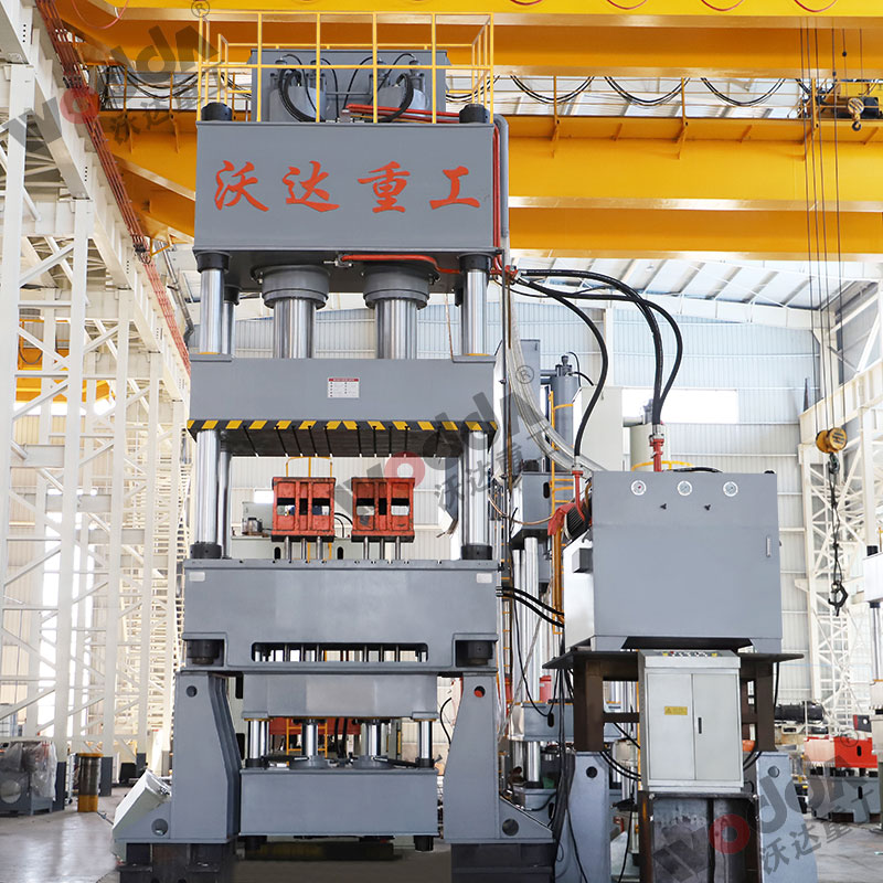 1000噸四柱液壓機 1000噸四柱液壓機