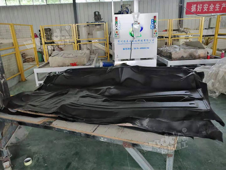 汽車頂棚内飾件 汽車頂棚内飾件