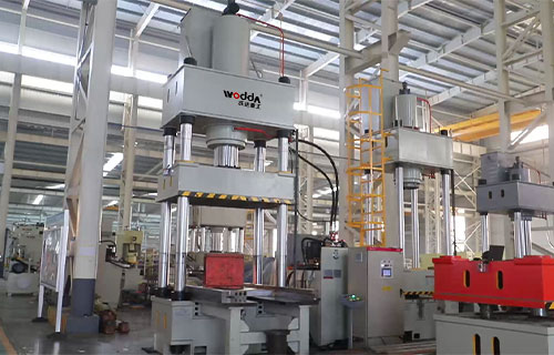 500噸伺服液(yè)壓機帶移動(dòng)工作台