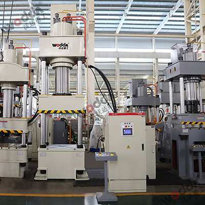 400噸四(si)柱液壓機_400噸伺(sì)服液壓機