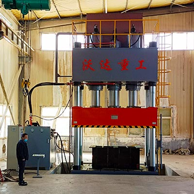 1500噸四柱液(ye)壓機_SMC玻璃鋼(gāng)乒乓球桌闆(pan)台面模壓成(cheng)型油壓機